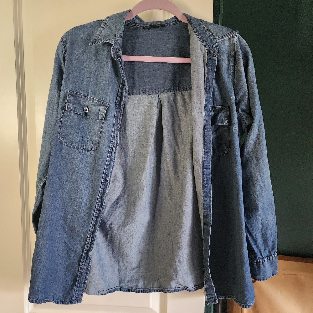 Denim looking long sleeve button up